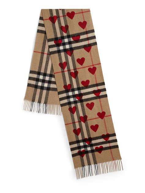 burberry giant heart scarf|most popular burberry scarf.